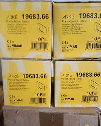 Placca Vimar Arke 19683.66 3 moduli