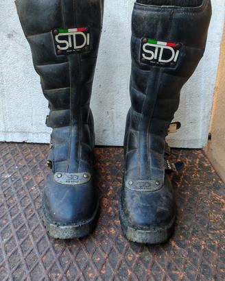 stivali Sidi