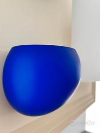 Leucos lampada a parete vetro blu