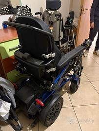 Carrozzina elettrica Invacare Action Esprit pieg