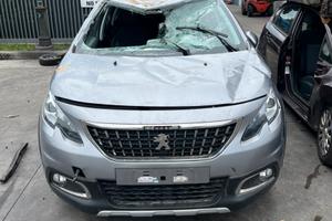 Peugeot 2008 del 2017 per ricambi