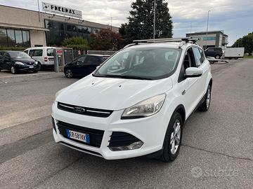 Ford Kuga 2.0 TDCi 140 CV 2WD DPF