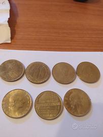 monete da 200 lire.