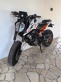 Ktm duke 125