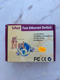 Switch Ethernet 5 Porte 10/100 Mbps