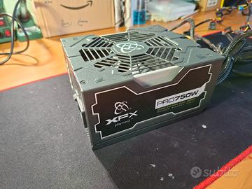 Alimentatore XFX 750W