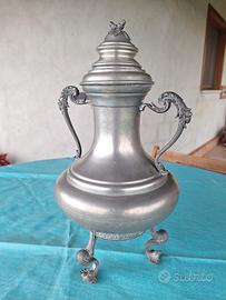 samovar in peltro
