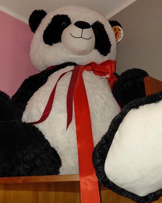 Panda di peluche gigante