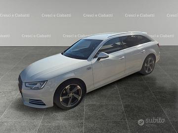 Audi A4 Avant 40 2.0 g-tron Business 170cv s-...