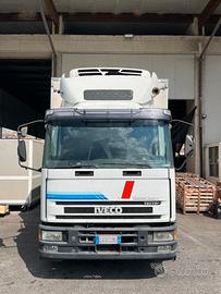 Camion Iveco Eurocargo 150e28