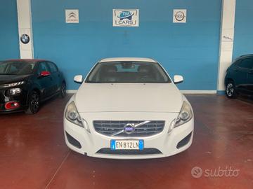 Volvo V60 D3 Momentum