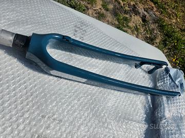 Forcella giant 1 1/8 1 1/4 disc