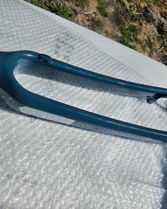 Forcella giant 1 1/8 1 1/4 disc