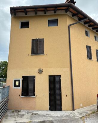 Casa in bifamiliare