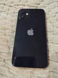 iPhone 12 nero da 128 GB