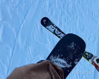 TAVOLA DA SNOWBOARD