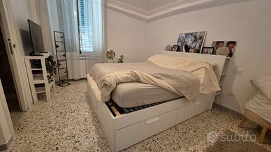 BRIMNES letto+contenitore + Illuminazione