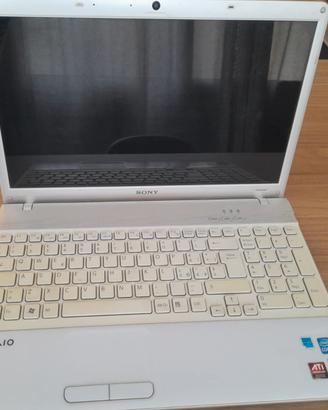 Notebook SONY VAIO VPCEB1A4E