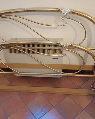 Letto in ottone