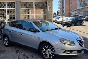 Lancia Delta 1.6 MJT DPF Gold