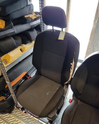 Sedile anteriore sx CITROEN BERLINGO del 2024