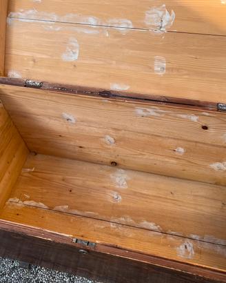 baule in legno massello