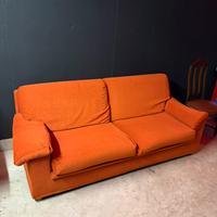 divano arancione