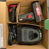 Batteria 2ah e 4ah Caricabatt 12v Parkside Nuovi