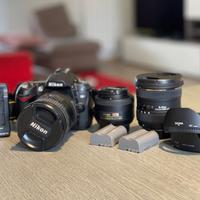 Nikon D90 più tre obiettivi