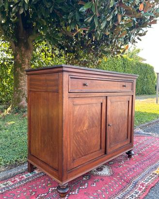 Credenza in legno