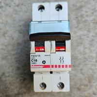 Bticino magnetotermico 2P 16A F820/16 4500