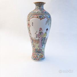 Vaso in porcellana fine cinese traslucida guscio