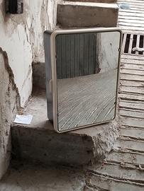 Mobiletto da bagno Vintage