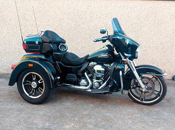 Harley Tri Glide FLHTCUTG Garanzia Permuta