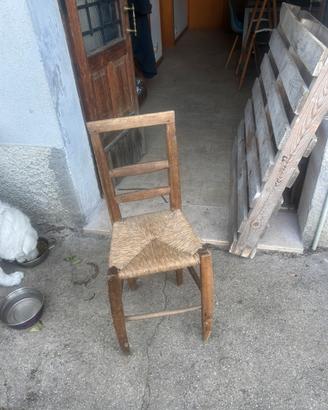 Sedia con seduta in paglia