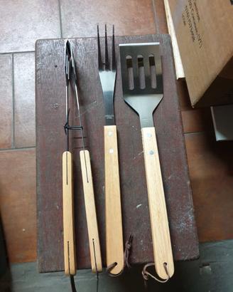 utensili barbecue