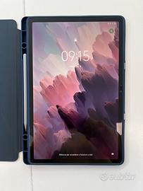 Lenovo tablet Tab 12 con penna