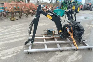 braccio per trattore agricolo o bobcat- CE