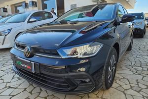 VOLKSWAGEN Polo 1.0 TSI R-Line Plus