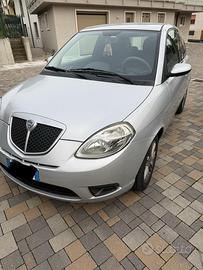 Lancia Ypsilon 1.2 benzina 44kw