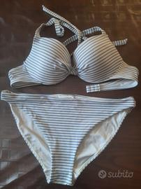Bikini a righe H&M,  tg. 2