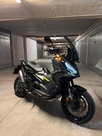 X-adv 750 - giugno 2024