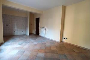 3 LOCALI A PIEDIMONTE SAN GERMANO