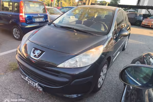 Peugeot 207 1.4 8V 75CV 3p. ONE Line