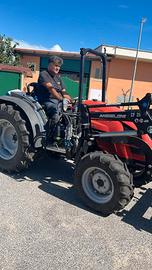 trattore + benna+ forca+ trincia