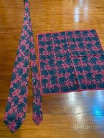 Cravatta e fazzoletto taschino Lancome