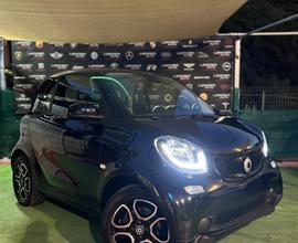 Smart ForTwo 1.0 71 cv Navi.Bracciolo-Cambio Autom