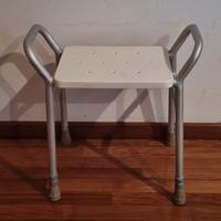 Sgabello per doccia