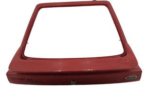 Portellone rosso Ford Escort RS Turbo del 1985