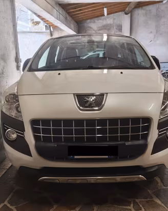 Peugeot 3008 2.0 HDi 150CV Business